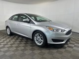 Used 2018 Ford Focus SE w/ Cold Weather Package image 2