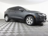 Used 2020 Chevrolet Blazer LT image 2