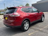 Used 2015 Nissan Rogue SV image 3