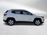 Certified 2022 Jeep Compass Latitude image 4
