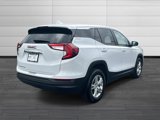 Used 2024 GMC Terrain SLE image 4