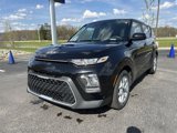 Used 2022 Kia Soul LX w/ Technology Package image 5