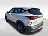 Used 2022 Kia Seltos LX image 4