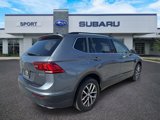 Used 2019 Volkswagen Tiguan SE w/ Panoramic Sunroof Package image 3