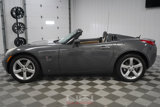Used 2008 Pontiac Solstice Convertible w/ Premium Package image 3