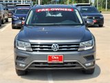Used 2020 Volkswagen Tiguan SEL image 2