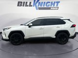 Used 2020 Toyota RAV4 XLE Premium image 2