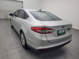Used 2017 Ford Fusion SE w/ Fusion SE Technology Package image 5