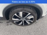 Certified 2022 Volvo XC40 P8 Recharge Plus image 2