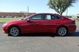 Used 2023 Hyundai Sonata SEL image 2