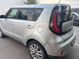Used 2017 Kia Soul + image 3