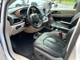 Used 2017 Chrysler Pacifica Touring-L image 6