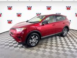 Used 2018 Toyota RAV4 LE image 4