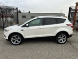 Used 2017 Ford Escape Titanium image 4