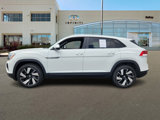 Used 2024 Volkswagen Atlas Cross Sport SE image 2