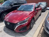 Used 2023 Nissan Altima 2.5 SV image 2