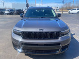 Used 2023 Jeep Grand Cherokee L Limited w/ Black Appearance Package image 3