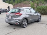 Used 2022 Nissan Kicks SV image 4