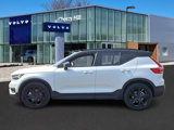 Certified 2021 Volvo XC40 T5 R-Design image 4