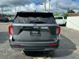 Used 2022 Ford Explorer XLT w/ Equipment Group 202A image 4