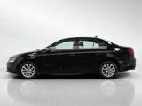 Used 2011 Volkswagen Jetta SE image 2