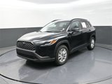 Used 2022 Toyota Corolla Cross LE image 3