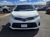 Used 2019 Toyota Sienna LE image 2