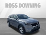 Used 2023 Kia Sorento LX image 3