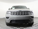 Used 2020 Jeep Grand Cherokee Altitude image 2