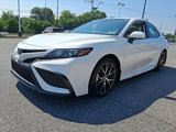Used 2022 Toyota Camry SE image 3