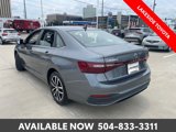 Used 2025 Volkswagen Jetta SE image 3