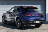 Certified 2024 Porsche Macan image 3
