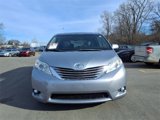 Used 2016 Toyota Sienna XLE image 2
