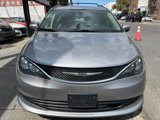 Used 2020 Chrysler Voyager Lxi image 2