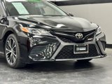 Used 2018 Toyota Camry SE image 3
