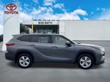 Certified 2022 Toyota Highlander LE image 4