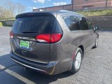 Certified 2019 Chrysler Pacifica Touring-L w/ Premium Audio Group image 3