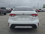 Used 2021 Toyota Corolla SE w/ SE Premium Package image 4