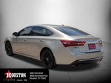 Used 2018 Toyota Avalon image 5
