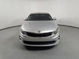 Used 2018 Kia Optima LX w/ Convenience Package image 2