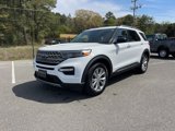Used 2023 Ford Explorer Limited image 2