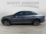 Used 2019 Volkswagen Jetta R-Line w/ R-Line Cold Weather Package image 4