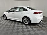 Used 2022 Toyota Corolla LE image 5