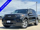 Used 2021 Ford Explorer XLT image 2