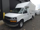 Used 2017 Chevrolet Express 3500 image 2