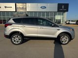 Used 2019 Ford Escape SE image 2