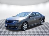 Used 2014 Toyota Camry SE image 3