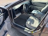 Used 2016 Toyota Camry LE image 5