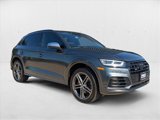 Used 2018 Audi SQ5 Prestige w/ Prestige Package image 3