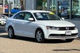 Used 2017 Volkswagen Jetta S image 2